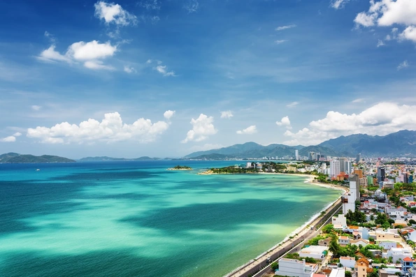 Resort biển ở Nha Trang: Đọc vị bản đồ bờ biển trước khi đặt phòng