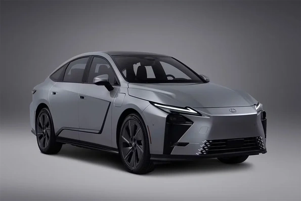 Xe điện mới của Lexus lộ diện ở Việt Nam, giá dự kiến dưới 3 tỷ đồng