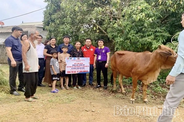 Không để người khó khăn, yếu thế ở lại phía sau
