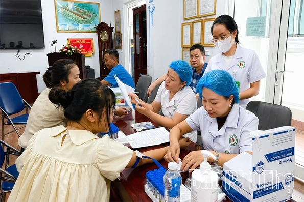 Chăm sóc sức khỏe toàn dân - Từ chủ trương đến hành động