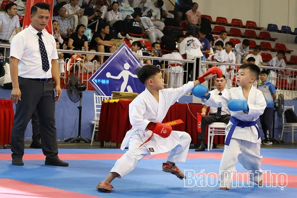 679 võ sinh tranh tài tại Giải vô địch các câu lạc bộ Karate tỉnh Phú Thọ mở rộng
