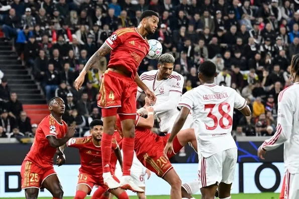 Barcola lập hat-trick, Liverpool trút giận bằng chiến thắng 6-3 trước LASK Linz