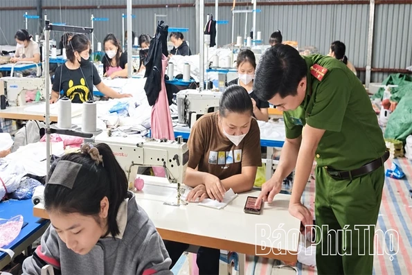 Đại Đồng đưa kỹ năng số đến gần người dân