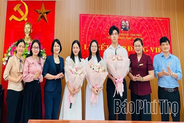 Chi bộ Trường THPT Trần Phú phát huy vai trò hạt nhân lãnh đạo