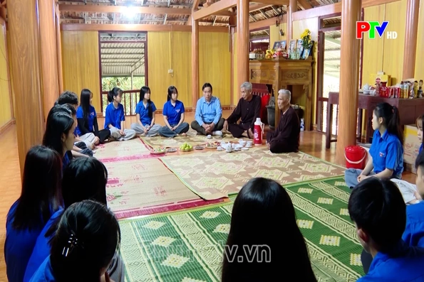 Tạo nguồn phát triển Đảng từ cơ sở