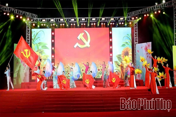 Giao lưu văn nghệ mừng Đảng, mừng Xuân