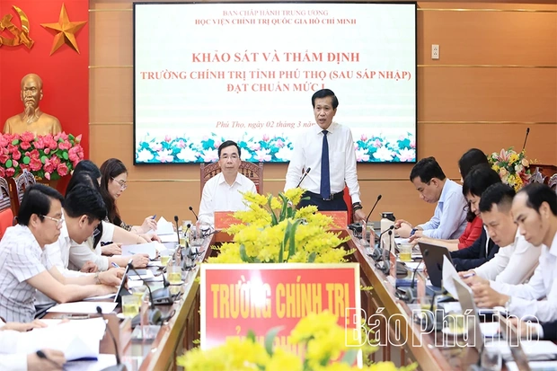 Công nhận Trường Chính trị tỉnh Phú Thọ đạt chuẩn mức I