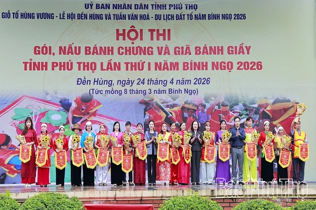 Hội thi gói, nấu bánh chưng và giã bánh giầy tỉnh Phú Thọ lần thứ I