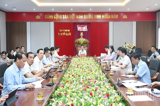 Khảo sát trực tuyến sơ kết 1 năm vận hành mô hình chính quyền 3 cấp
