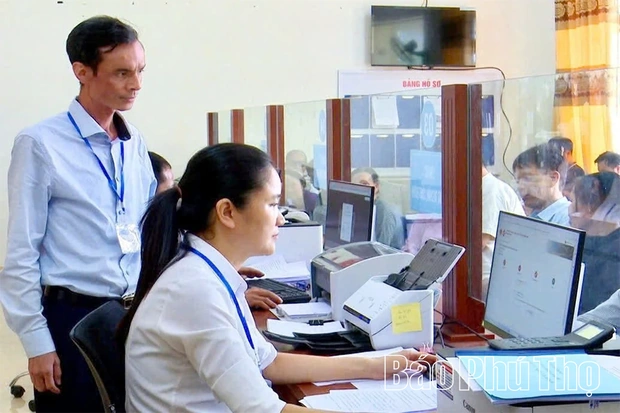 “Chìa khóa” làm trong sạch bộ máy