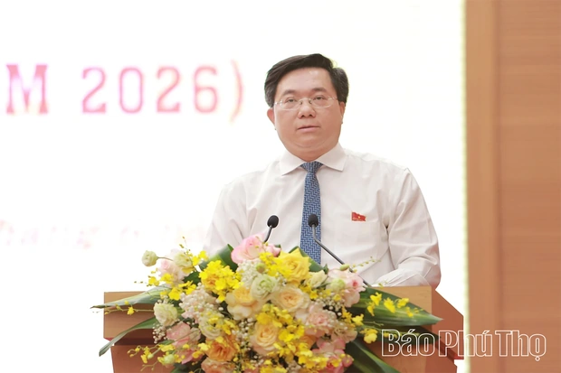 Chung sức, đồng lòng, đổi mới sáng tạo, không lùi bước trước khó khăn để hoàn thành thắng lợi các mục tiêu đề ra (*)