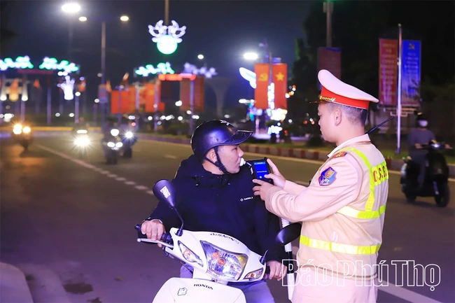 Siết chặt kỷ cương giao thông khu vực phía Nam của tỉnh: Câu chuyện từ những chốt kiểm tra nồng độ cồn