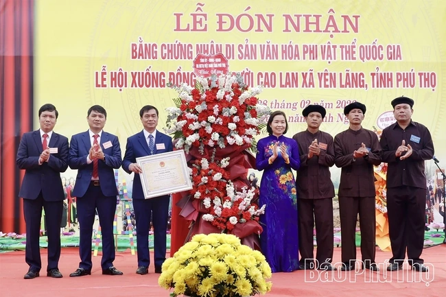 Cao Lan Ethnic Group’s&nbsp;Field-opening Festival in Yen Lang Officially Recognized as National Intangible Cultural Heritage