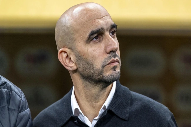 HLV Morocco bất ngờ từ chức 3 tháng trước World Cup