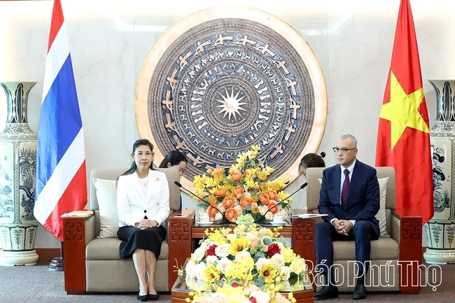 Provincial Party Secretary Pham Dai Duong Receives Ambassador of the Kingdom of Thailand to Vietnam