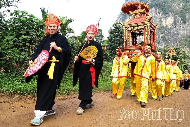 Preserving the Soul of Muong Khenh through Dinh Khenh Festival