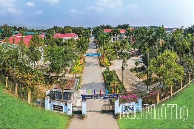 Nơi tình người nở hoa