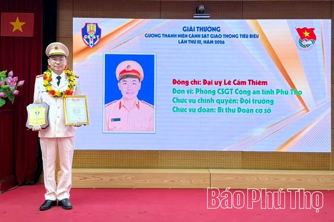 Dấu ấn thủ lĩnh đoàn trên trận tuyến giữ bình yên giao thông