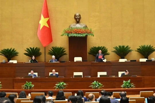 Thông cáo báo chí số 08 Kỳ họp thứ Nhất, Quốc hội khóa XVI