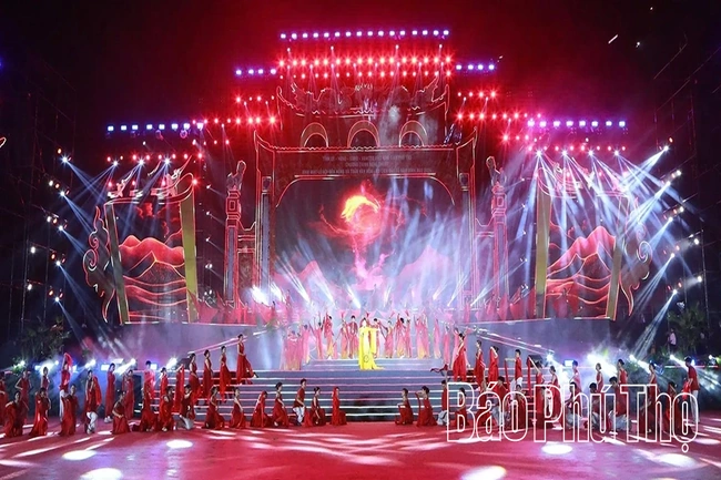 Không gian văn hóa đa sắc màu