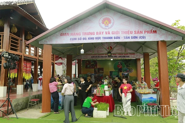 Đưa hương vị núi rừng về Giỗ Tổ