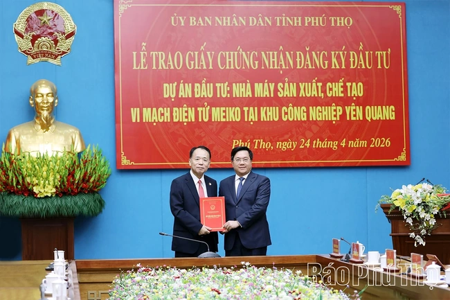 Phú Thọ trao Giấy chứng nhận đăng ký đầu tư Dự án Nhà máy sản xuất, chế tạo vi mạch điện tử Meiko