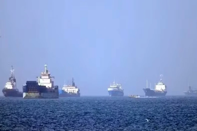 Iran quyết thực thi quyền quản lý Eo biển Hormuz