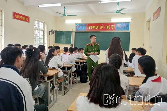 Công an xã Cao Dương bám địa bàn giữ an ninh trật tự