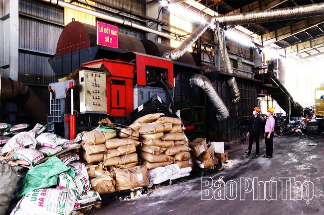 Xã hội hóa công tác xử lý rác thải ở địa phương