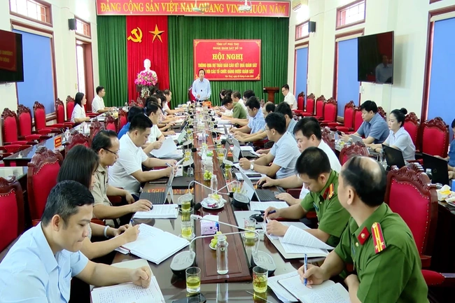 Thông qua dự thảo báo cáo giám sát đối với Ban Thường vụ Đảng ủy 6 xã khu vực Hòa Bình
