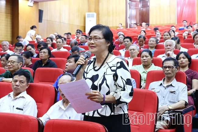 Cầu nối giữa ý Đảng, lòng dân