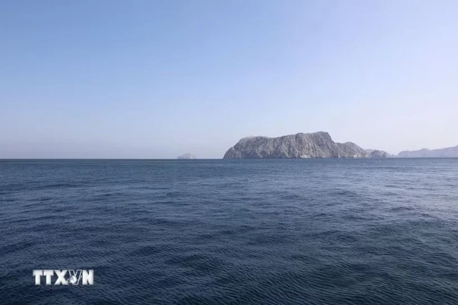 Tàu chở LNG đầu tiên tiến vào eo biển Hormuz sau thỏa thuận Mỹ-Iran