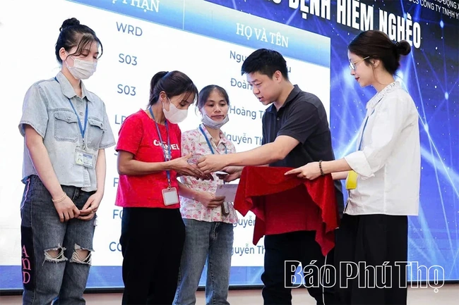 Điểm tựa cho người lao động