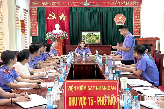 Nâng cao hiệu quả kiểm sát các vụ án lạm quyền trong khi thi hành công vụ
