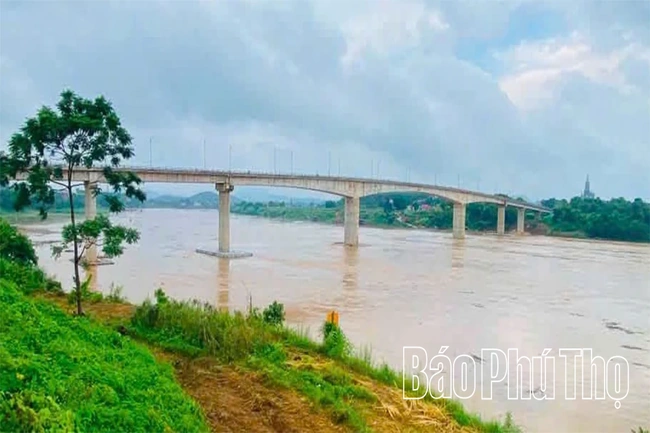 Tăng&nbsp;cường theo dõi, dự báo, cảnh báo&nbsp;thiên tai