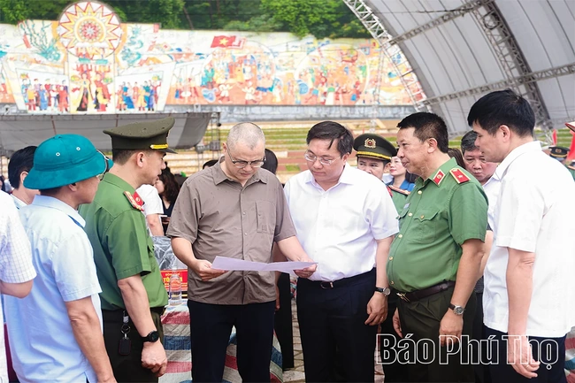 Tổng duyệt chương trình Lễ kỷ niệm 72 năm Ngày Bác Hồ về thăm Đền Hùng và khánh thành Tượng đài “Bác Hồ với ngày hội non sông”