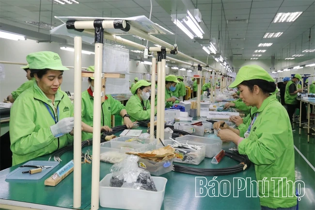 Quyết liệt các giải pháp tăng trưởng kinh tế 2 con số những tháng cuối năm