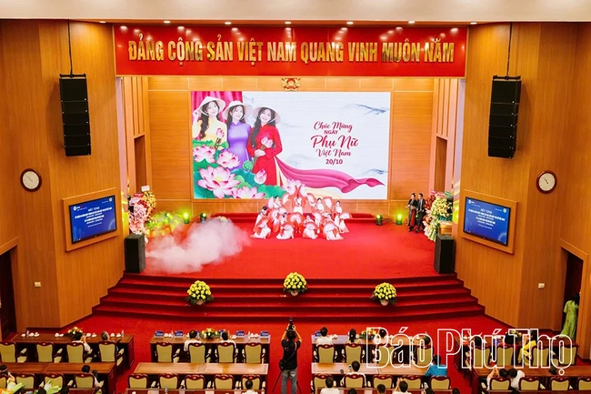 Công ty Điện lực Phú Thọ tổ chức mít tinh kỷ niệm Ngày Phụ nữ Việt Nam 20/10