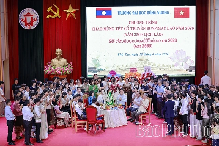 Hung Vuong University Celebrates Lao Traditional New Year Bunpimay 2026