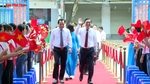 Bí thư Tỉnh ủy Bùi Minh Châu dự lễ khai giảng cùng thầy và trò Trường THCS Sông Thao