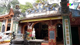 The legend of the Lady of the forest of Tam Dao