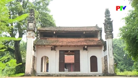 Temple dedicated to teacher Do Khac Chung