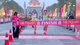 Ấn tượng giải marathon Đền Hùng Về nguồn 2026