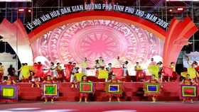 Trực tiếp: Lễ hội văn hóa dân gian đường phố tỉnh Phú Thọ - năm 2026