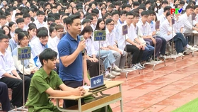 Bài học trực quan về an toàn giao thông cho học sinh