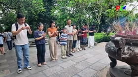 Tết độc lập hành hương về Đất Tổ