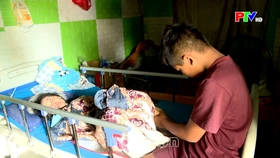 Nước mắt trong căn nhà nghèo