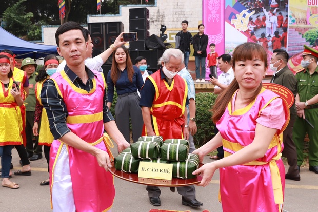 Hội thi làm bánh chưng, bánh giầy: Nét đặc trưng vùng Đất Tổ